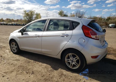 2018 Ford Fiesta Se z USA, uszkodzony, nr VIN 3FADP4EJ6JM127412